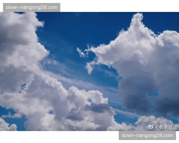 云端资源弹性调度机制普及，应对流量峰值更加从容