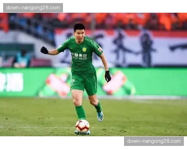 国安老将王刚37岁临危受命,首轮贡献助攻制造门将失误 国安老将王刚37岁临危受命,首轮贡献助攻制造门将失误