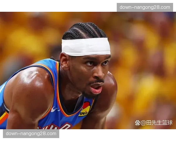 球星专访：亚历山大谈雷霆进攻体系如何为他创造单打空间及中距离机会