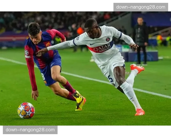 巴黎圣日耳曼公布欧冠主场对阵皇家社会的大名单,姆巴佩在列。 巴黎圣日耳曼公布欧冠主场对阵皇家社会的大名单,姆巴佩在列。